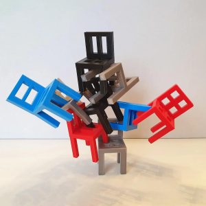 Juego Torre de Sillas